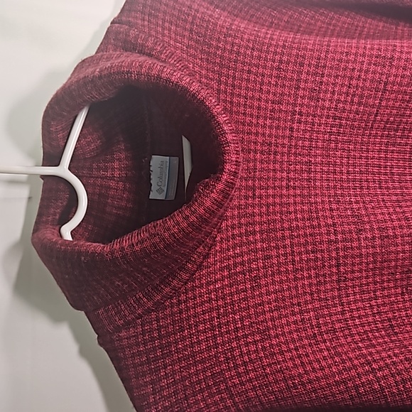 Columbia Extra-Thick Red a d Purple Cowl-Neck Sweatshirt Sz L - Picture 2 of 7